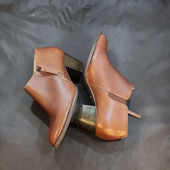 VIONIC JOLENE WOMEN'S LEATHER ANKLE BOOT G1 - Picture 11 of 15